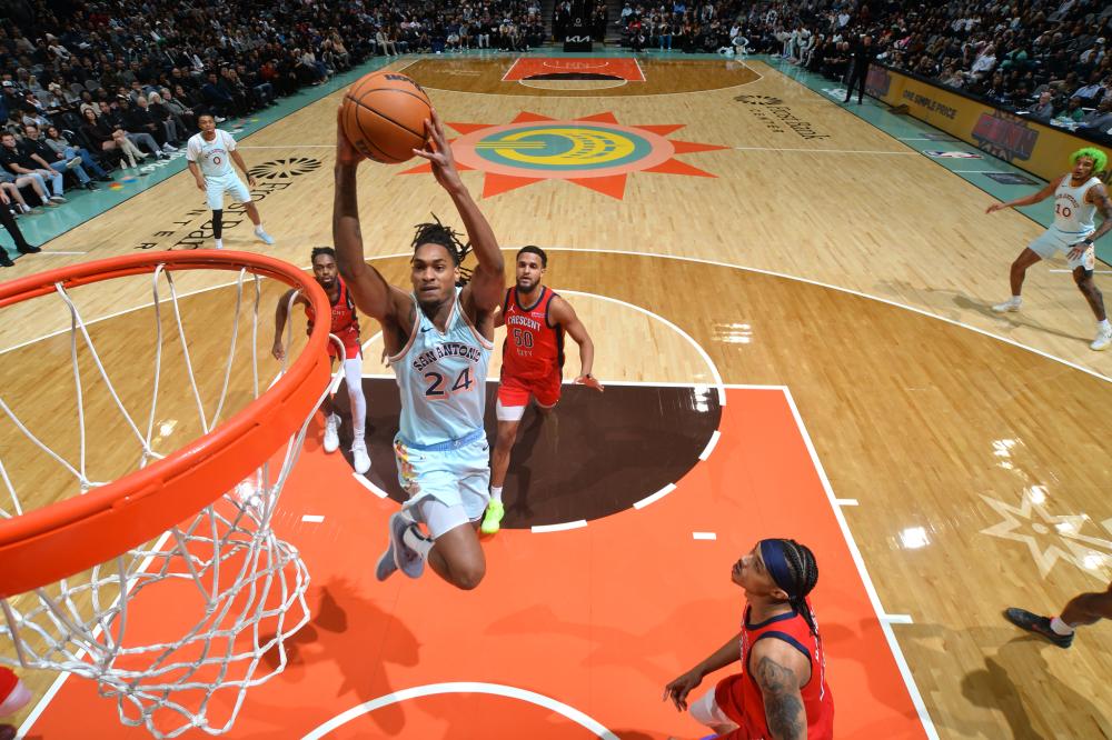 以篮球巨星 以篮球巨星