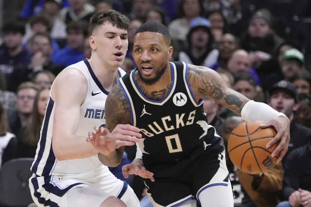 赛事中屡有 赛事中屡有