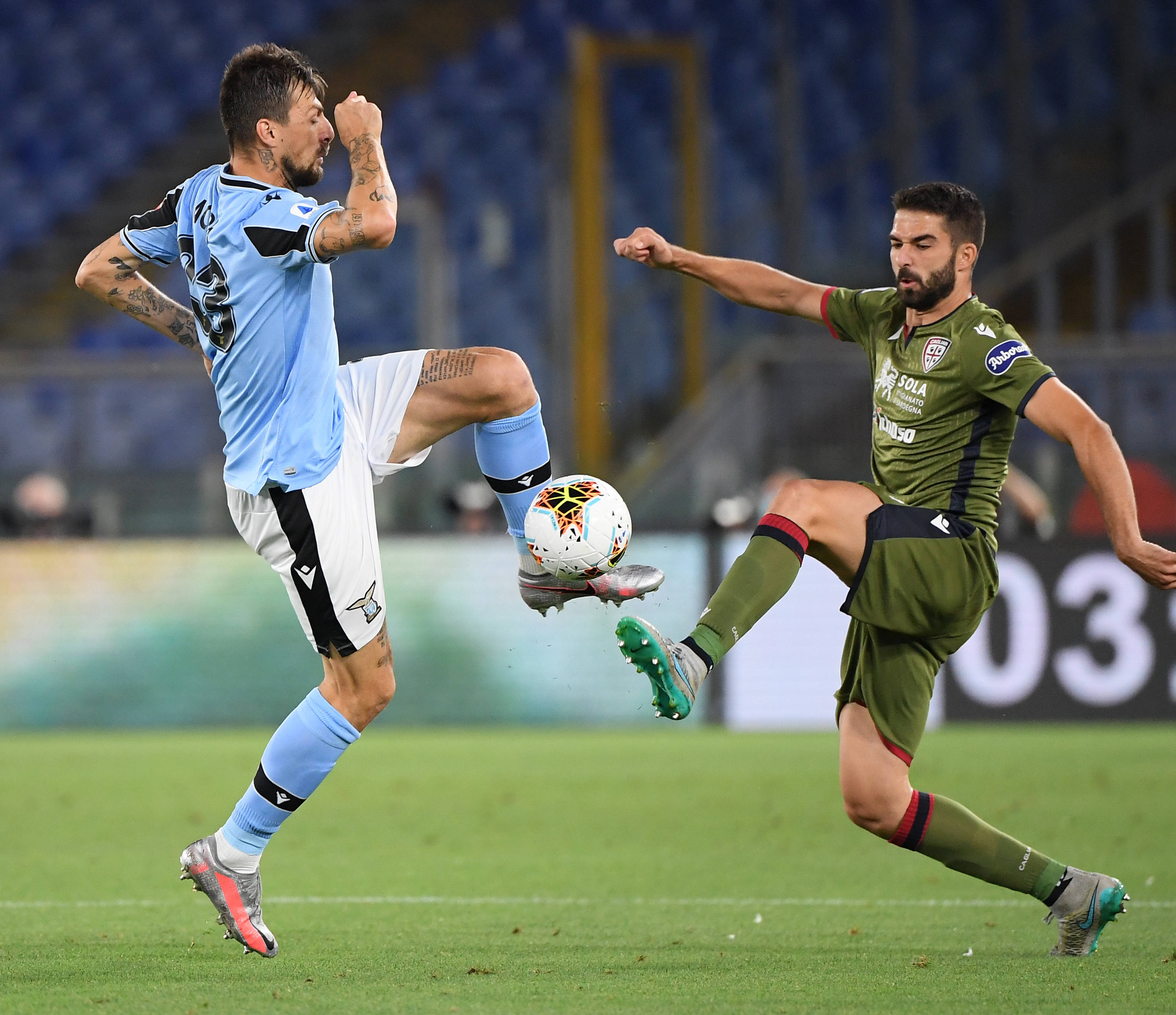 更为雪上项 更为雪上项